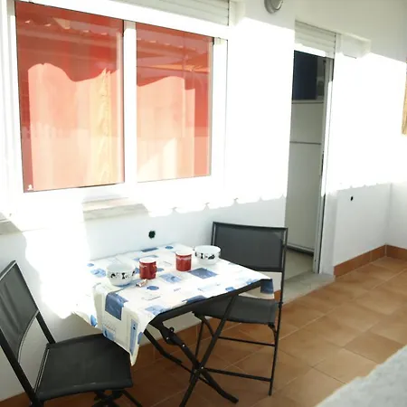 Caparica Beach House *