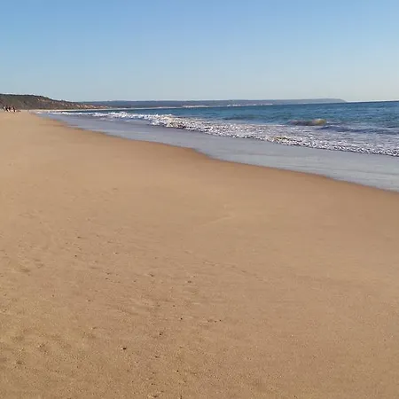 Caparica Beach House *